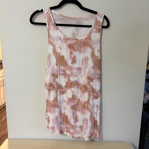 Tie-Dye Sleeveless Top - Pink and white